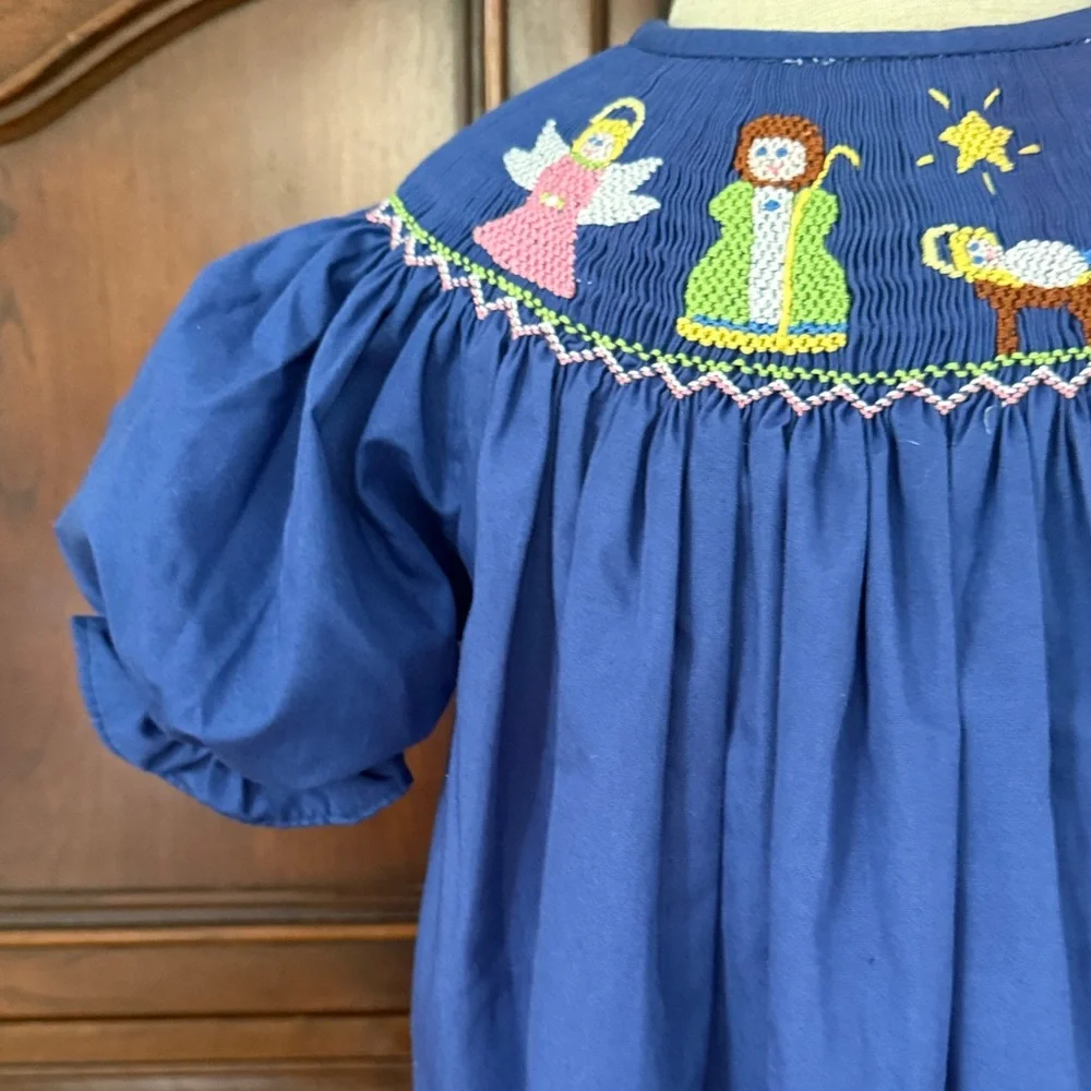 Tiaras & Frogs Nativity Smocked Bishop Dress Girls 6 Christmas Blue